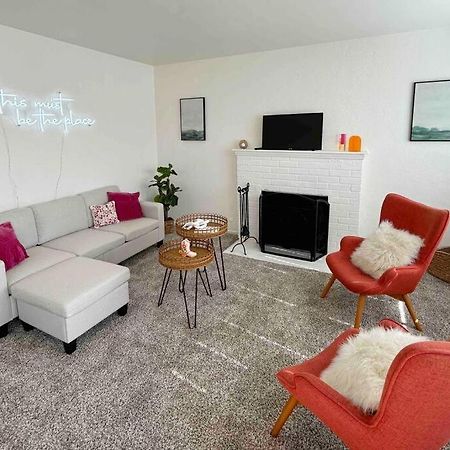 Entire Home By Newport Beach, Disneyland And Sna! Коста Меса Экстерьер фото
